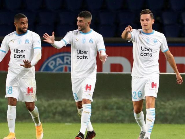 Marseille xuất sắc đánh bại PSG ở trện cầu tâm điểm Ligue 1