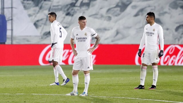 Cả hàng công và hàng phòng ngự của Real Madrid đang thi đấu thiếu ổn định